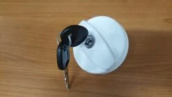 CARAVAN LOCKABLE WATER FILLER WITH CAP WITH KEYS WHITE 25MM HOSE 800-00900 COAST -Hardware Accessories Store 112590919056 3
