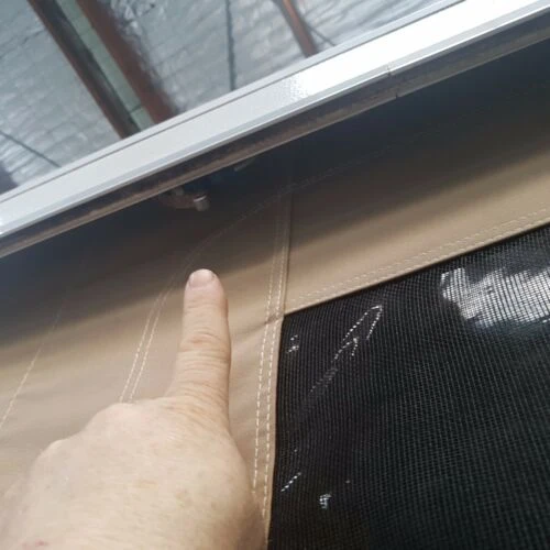 JAYCO ROOF SWITCH 12V KILL SWITCH CUT OFF C4142 CHERRY WIND UP CAMPER 4 JAYCO ROOF SWITCH 12V KILL SWITCH CUT OFF C4142 CHERRY WIND UP CAMPER - Image 2